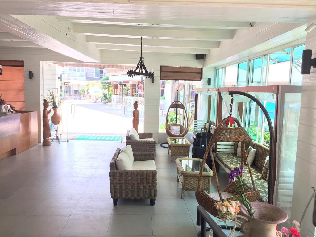 Tanawit Hotel & Spa Хуа Хин Екстериор снимка